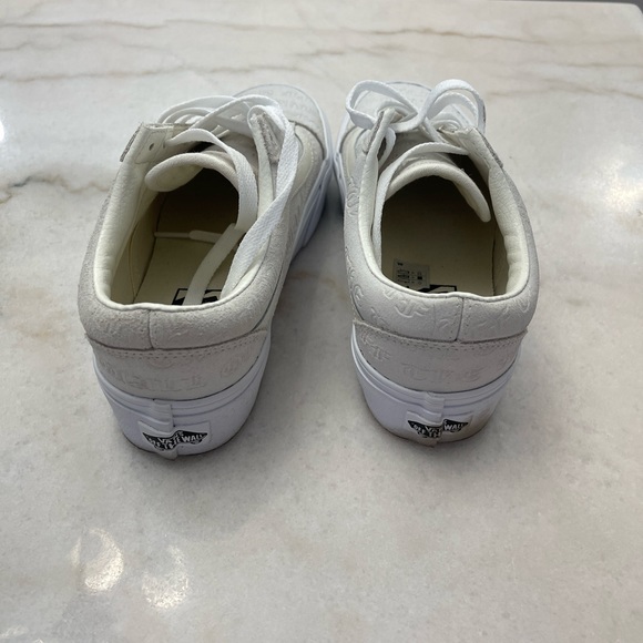 PLATFORM VANS - Picture 3 of 4